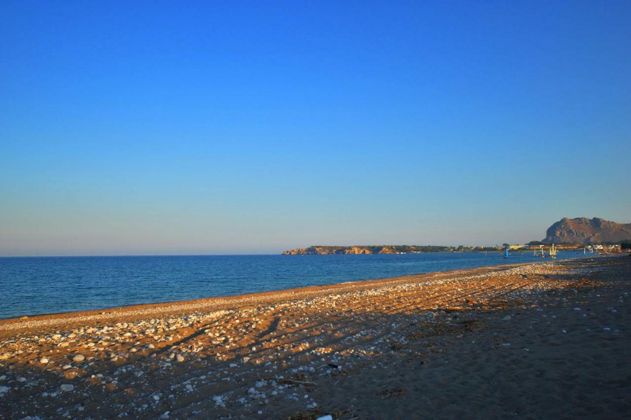 S-Eva Resort Kolýmbia Eksteriør bilde